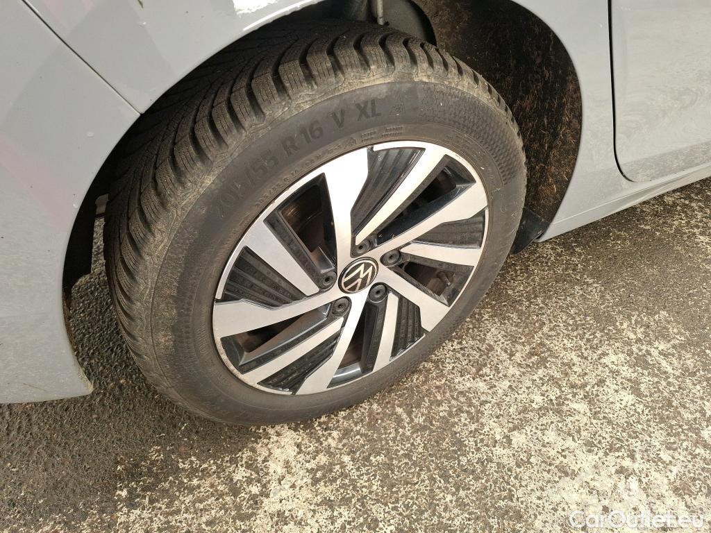  Volkswagen  Golf  VOLKSWAGEN / 2020 / 5P / Berline 1.4 eHybrid OPF 204 DSG6 Style #17