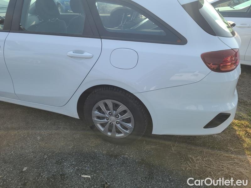  KIA  Cee'd Ceed  (CD) (2018->) cee\'d SW 1.4T-GDI 103 Fresh #4