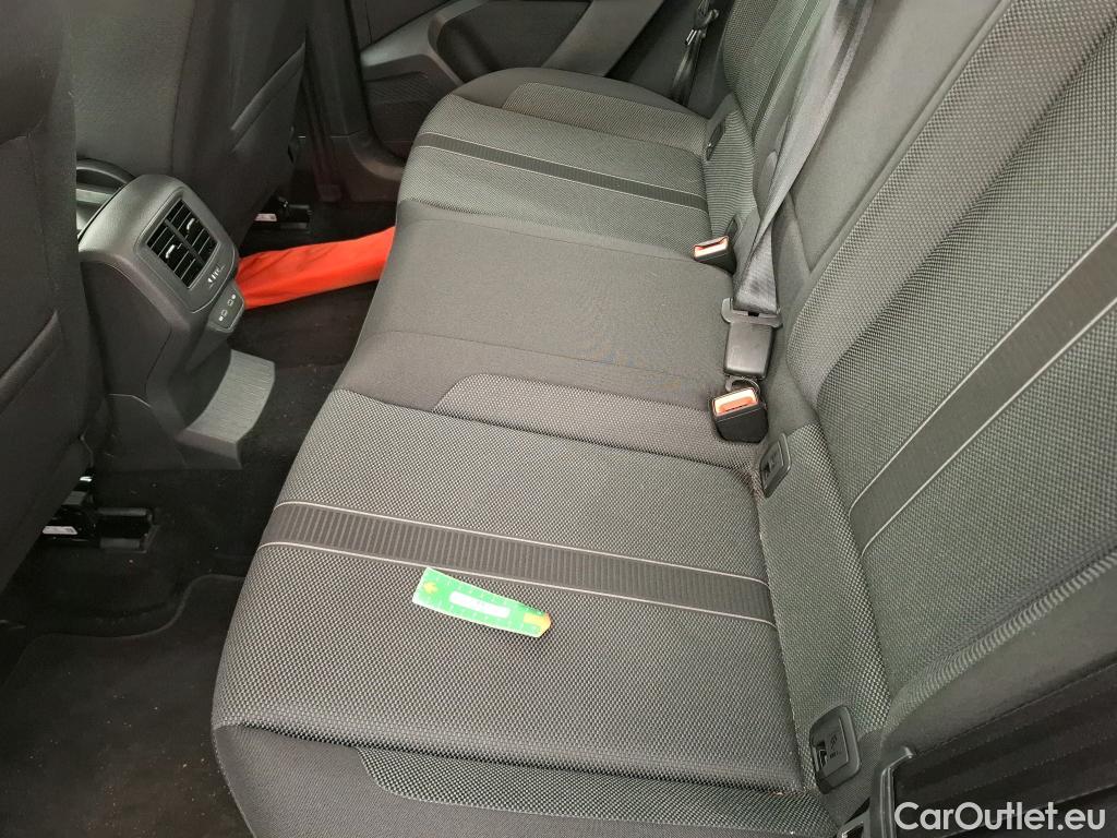  Volkswagen  T-ROC VOLKSWAGEN  / 2021 / 5P / SUV 2.0 TDI 116 LIFE PLUS #3