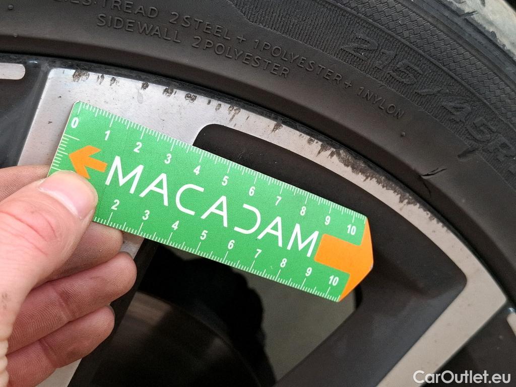  Volkswagen  Taigo  R-Line 1.5 TSI 150CV BVA7 E6d #30