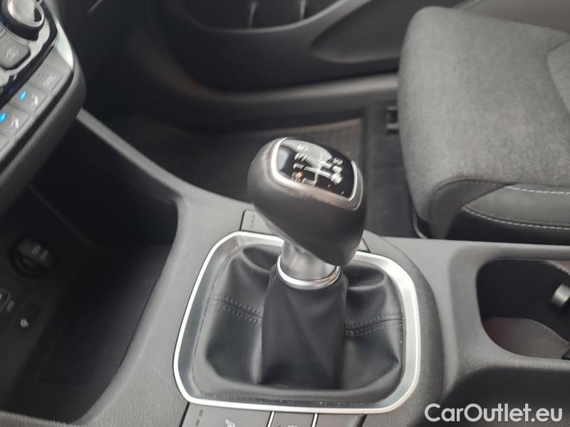  Hyundai  i30   cw (PD)(2017->)  kom.1.0TGDI 120 Smart #13