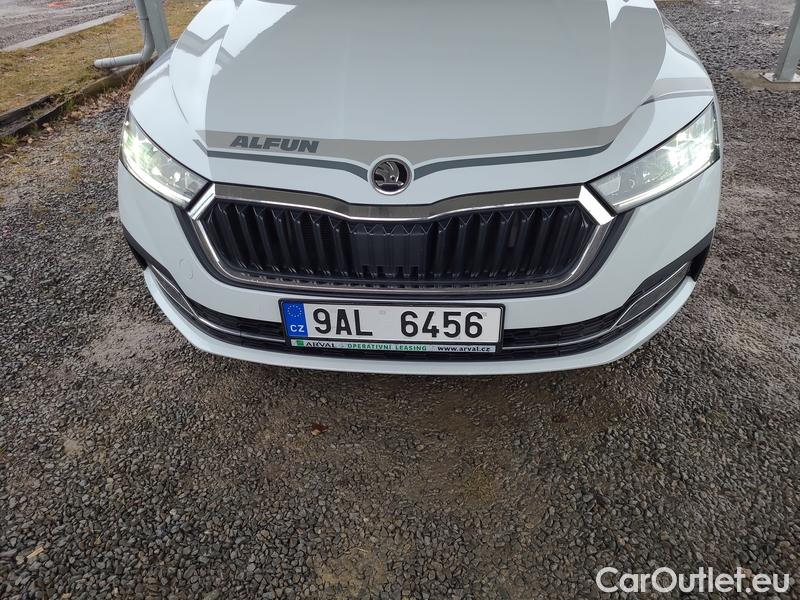  Skoda  Octavia  Combi (NX3)(2020) Oct.Com.1.5 e-TEC 110 Style AT #2
