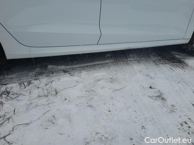  Skoda  Octavia  Combi (NX3)(2020) Oct.Combi 1.0TSI 81 Ambition #8