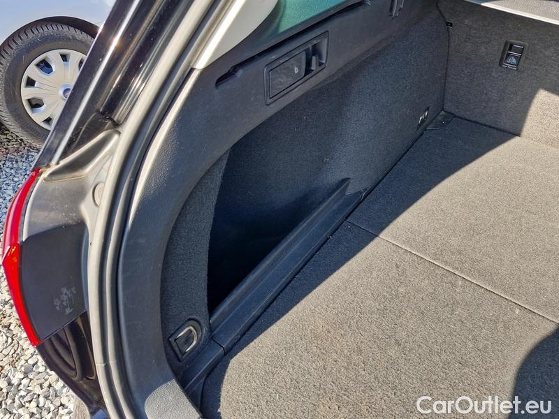  Volkswagen  Passat  Variant (CB5) (2019) Pas.Var.2.0TDI 110 HL AT #20