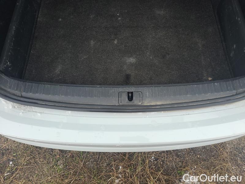  Skoda  Octavia  Combi (NX3)(2020) Oct.Combi 1.0TSI 81 Ambition #18