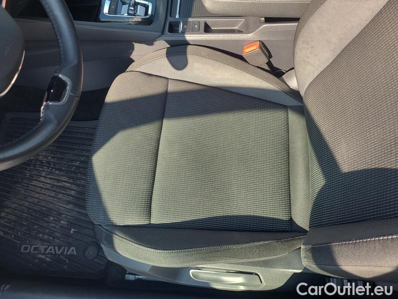  Skoda  Octavia  Combi (NX3)(2020) Oct.Com.1.0 e-TEC 81 Ambit.AT #23