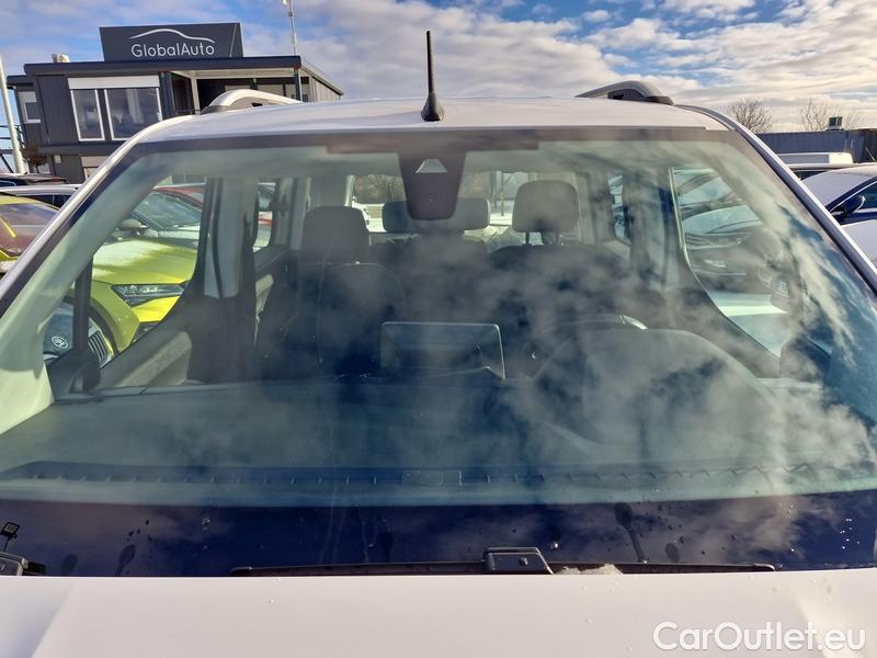  Peugeot  RIFTER   (06.2018->)  1.5BHDi 130 Allure #1