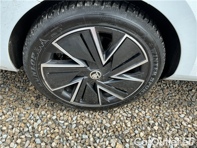  Skoda  Superb Supe.com.2.0TDI 147 Style Aut #6