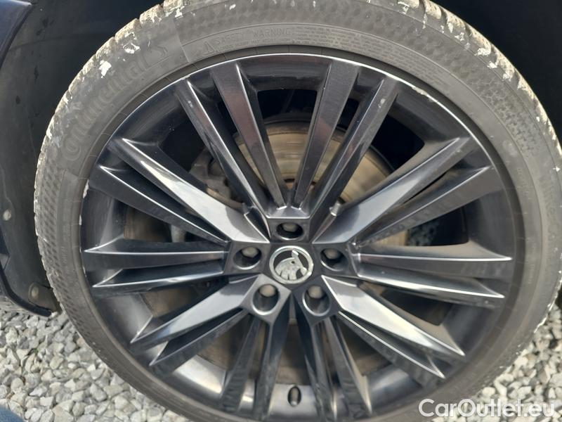  Skoda  Superb  (3V3)(2015) Supe.2.0TDI 147 Style 4x4 Aut #6