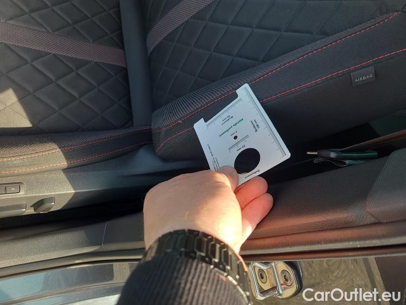  Skoda  Octavia  Combi (NX3)(2020) Oct.C. 2.0TDI 147 RS 4x4 AT #3