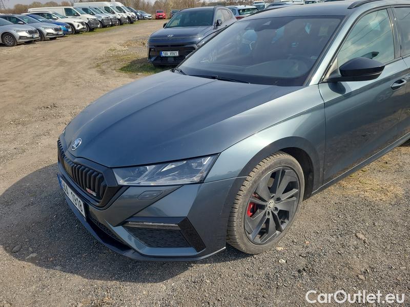  Skoda  Octavia  Combi (NX3)(2020) Oct.C. 2.0TDI 147 RS 4x4 AT #1