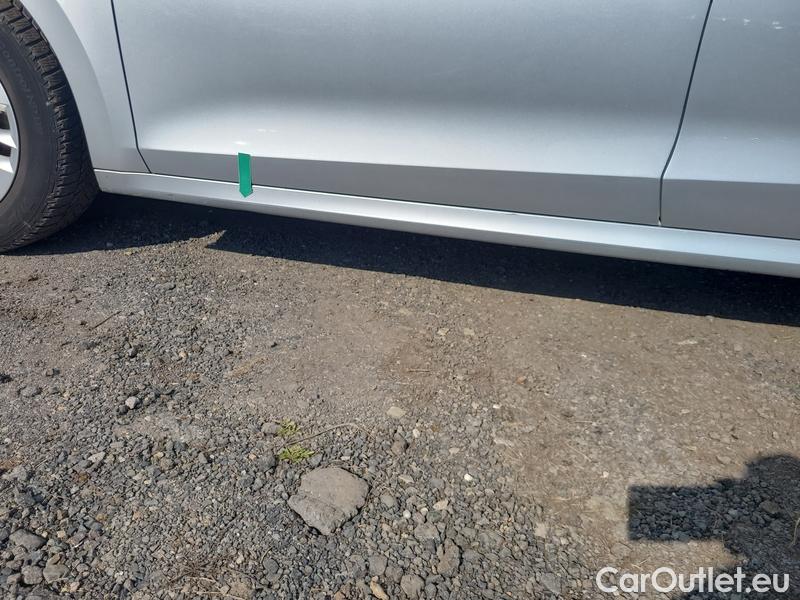  Skoda  Octavia  Combi (NX3)(2020) Oct.Com.1.0 e-TEC 81 Ambit.AT #5