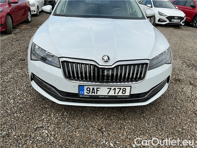  Skoda  Superb Supe.com.2.0TDI 147 Style Aut #3