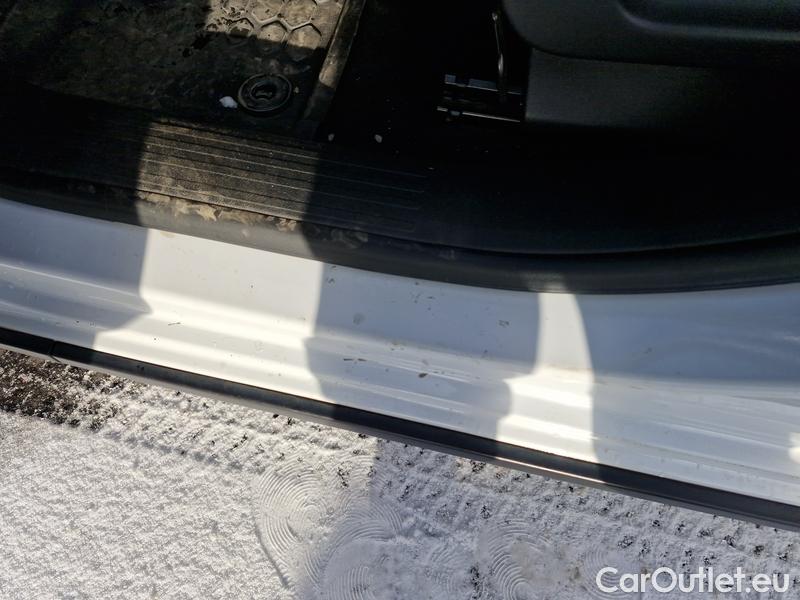  Peugeot  RIFTER   (06.2018->)  1.5BHDi 130 Allure #30