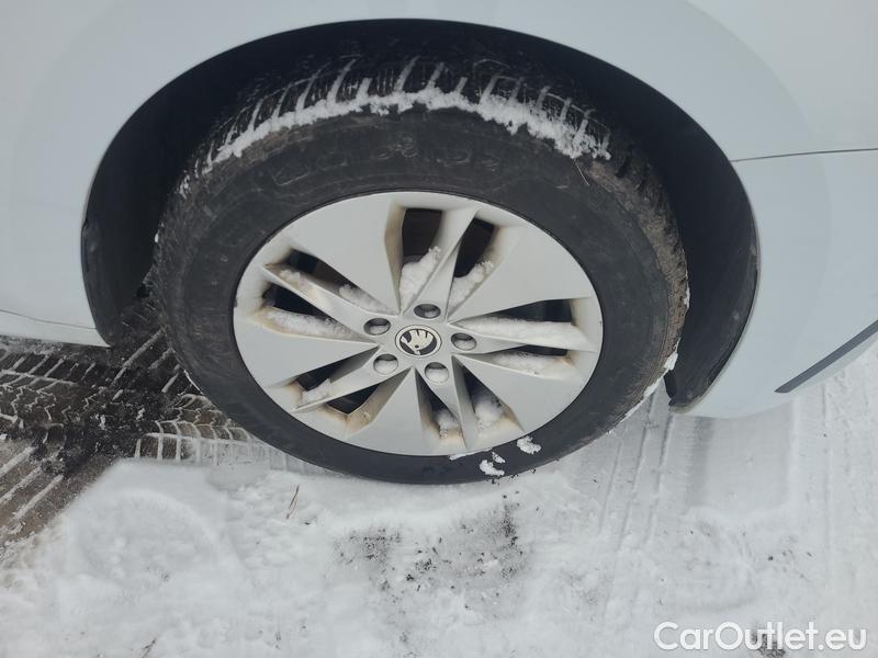  Skoda  Octavia  Combi (NX3)(2020) Oct.Combi 1.0TSI 81 Ambition #10