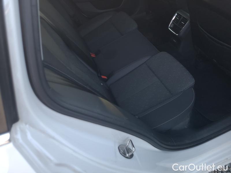  Skoda  Octavia  Combi (NX3)(2020) Oct.Combi 2.0TDI 85 Style AT #23