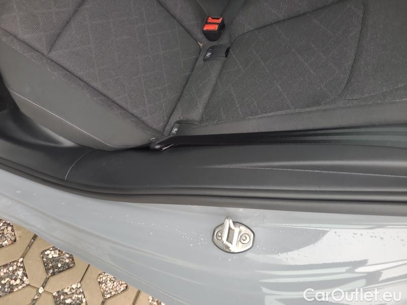  Volkswagen  Golf  VIII Variant (CG5) 2020 Var.1.5 TSI 96 Life #7