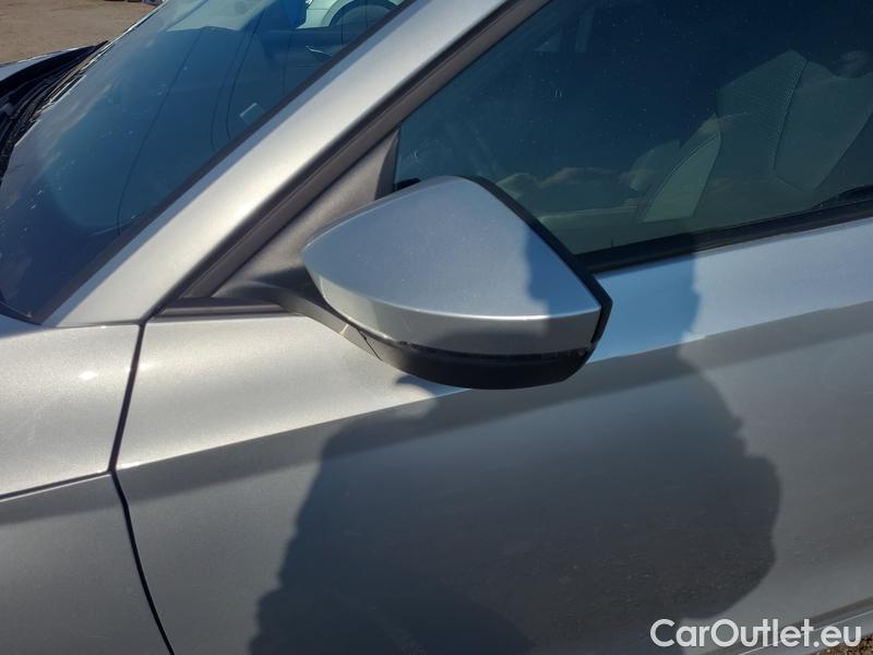  Skoda  Octavia  Combi (NX3)(2020) Oct.Com.1.0 e-TEC 81 Ambit.AT #3