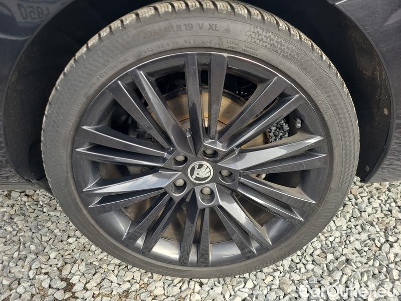  Skoda  Superb  (3V3)(2015) Supe.2.0TDI 147 Style 4x4 Aut #16