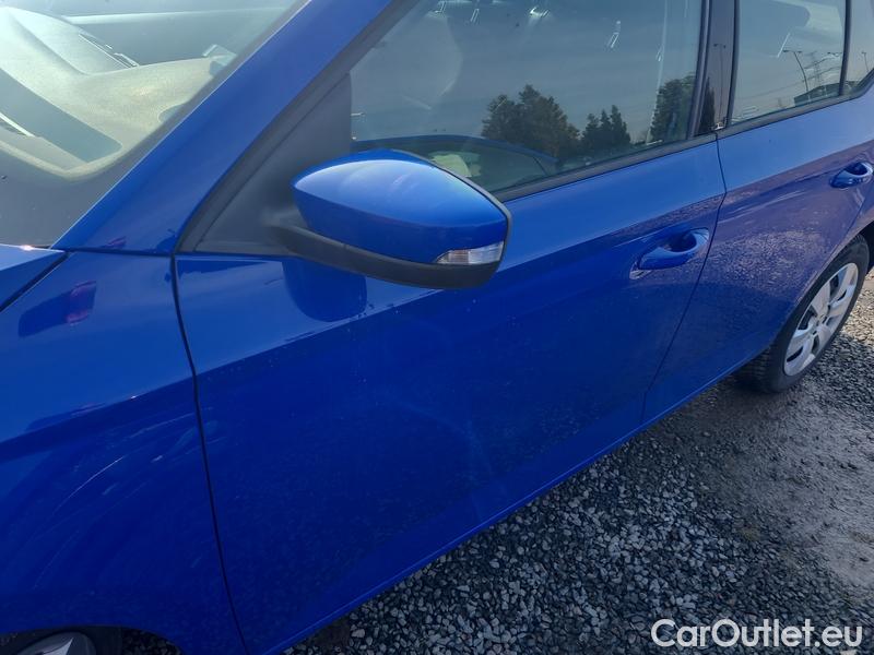  Skoda  Fabia  3 (2015)  1.0TSI 70 Active #2