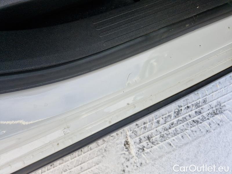  Peugeot  RIFTER   (06.2018->)  1.5BHDi 130 Allure #29