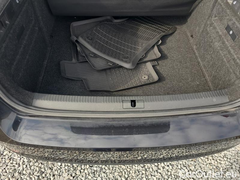  Skoda  Superb  (3V3)(2015) Supe.2.0TDI 147 Style 4x4 Aut #19