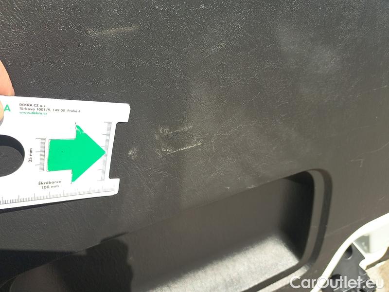  Renault  Trafic  Combi (2014) T.Combi Van dCi L2 4d #7