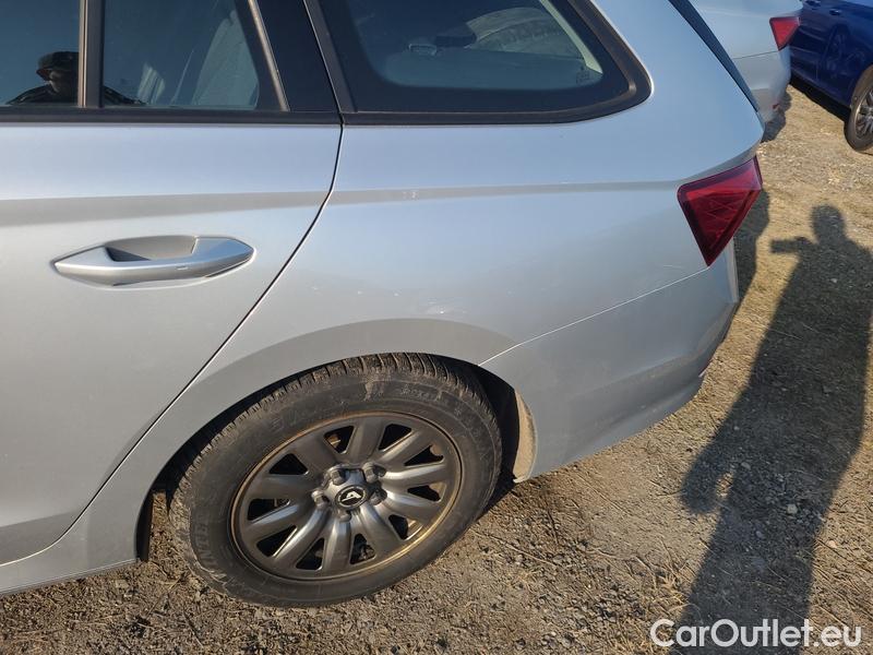  Skoda  Octavia  Combi (NX3)(2020) Oct.C.2.0TDI 110 4x4 Ambit AT #23