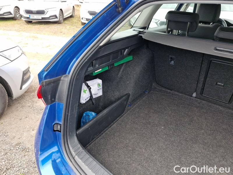  Skoda  Octavia  Combi (NX3)(2020) Oct.Combi 2.0TDI 85 Ambition #22