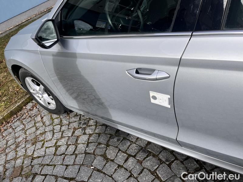  Skoda  Octavia  Combi (NX3)(2020) Oct.Combi 1.5TSI 110 Style #9