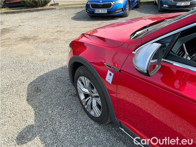  Volkswagen  Passat Pas.Var.2.0TDI 147 Alltr.4M AT #2