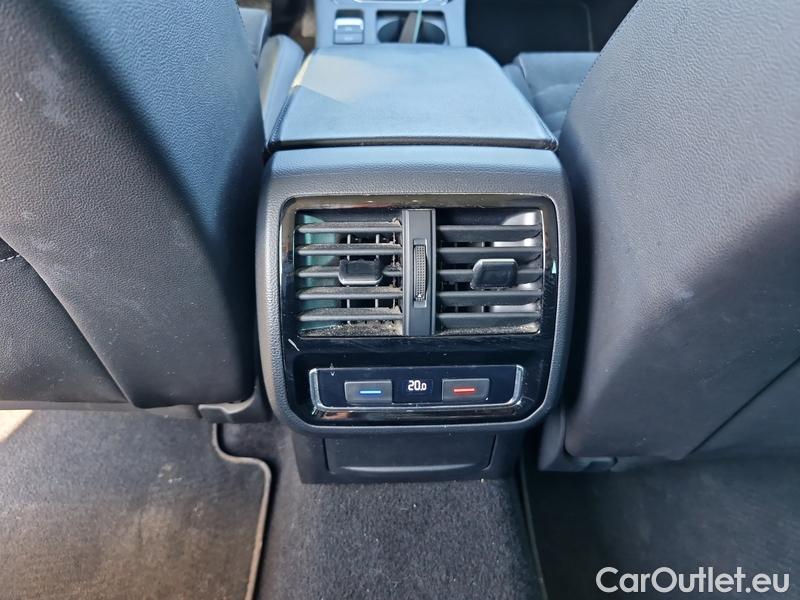  Volkswagen  Passat  Variant (CB5) (2019) Pas.Var.2.0TDI 110 HL AT #8