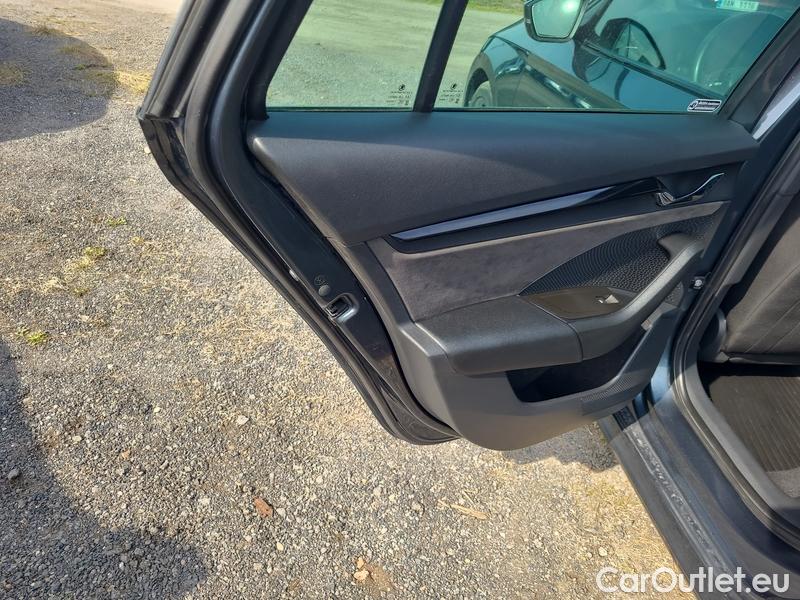  Skoda  Octavia  Combi (NX3)(2020) Oct.C. 2.0TDI 147 RS 4x4 AT #10