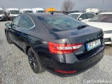  Skoda  Superb  (3V3)(2015) Supe.2.0TDI 147 Style 4x4 Aut #4
