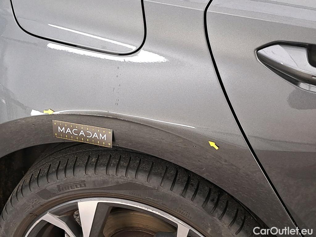  Audi  A3 AUDI  Sportback / 2020 / 5P / Berline 35 TFSI 150 MHEV S Tronic S Line #26