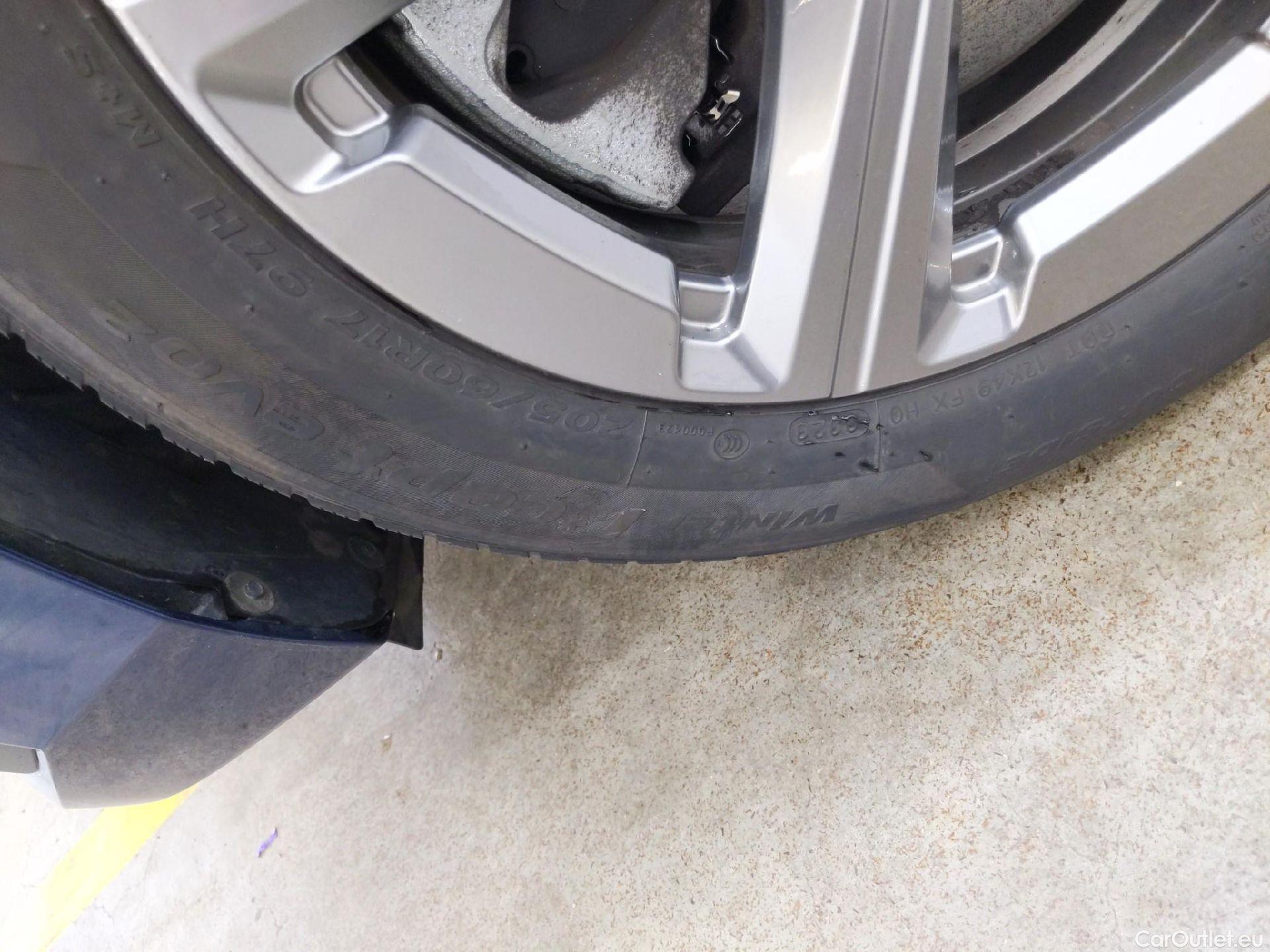  Bmw  2 Tourer Série 2 Active Tourer / 2021 / 5P / monospace 230e xDrive 326ch DKG7 #3