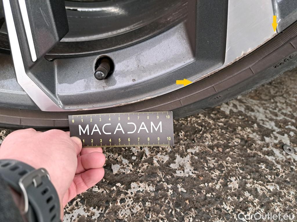  Audi  A3 AUDI  Sportback / 2020 / 5P / Berline 35 TFSI 150 MHEV S Tronic S Line #24