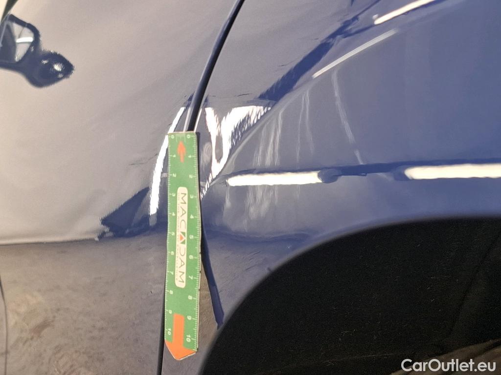  Bmw  Serie 3 BMW Série 3 Berline / 2018 / 4P / Berline 330e 292ch M Sport BVA8 Hybride #24