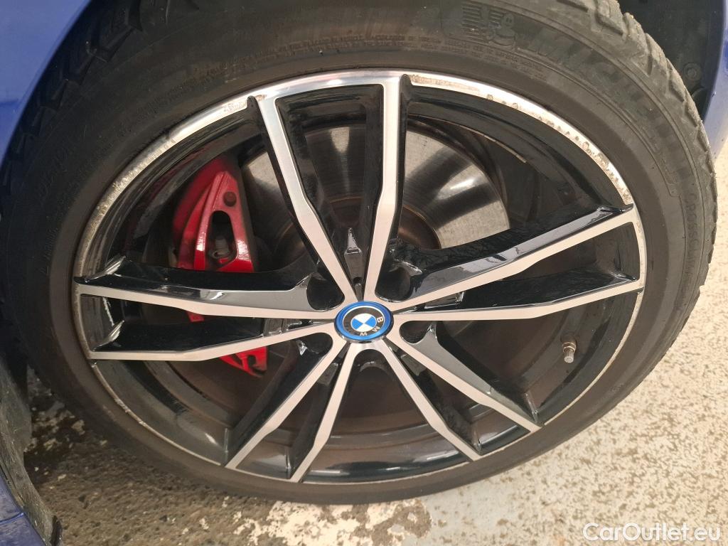  Bmw  Serie 3 BMW Série 3 Berline / 2018 / 4P / Berline 330e 292ch M Sport BVA8 Hybride #16