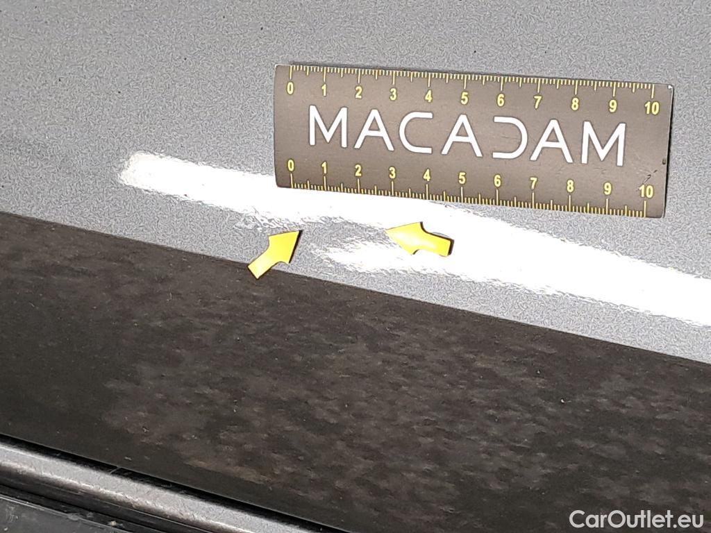  Audi  A3 AUDI  Sportback / 2020 / 5P / Berline 35 TFSI 150 MHEV S Tronic S Line #46