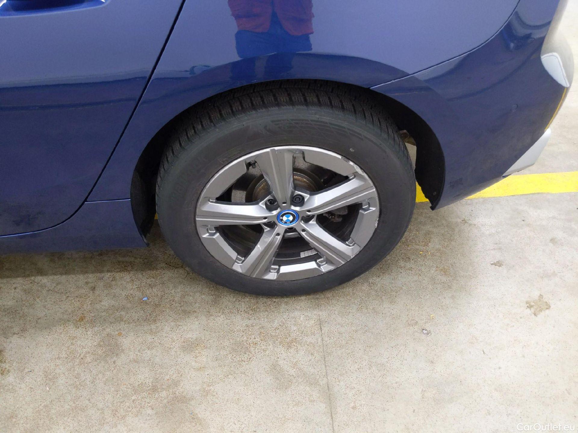  Bmw  2 Tourer Série 2 Active Tourer / 2021 / 5P / monospace 230e xDrive 326ch DKG7 #16