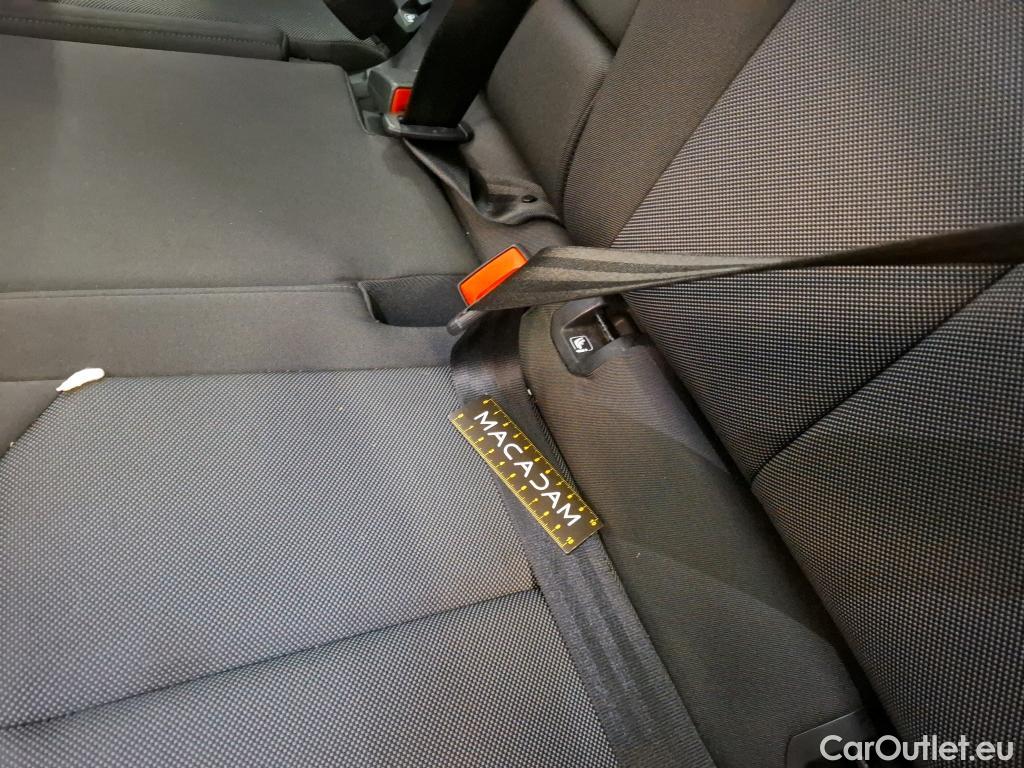  Audi  Q3 AUDI  / 2018 / 5P / SUV 35 TFSI 150 MHEV S TRONIC BUSINESS LINE #36