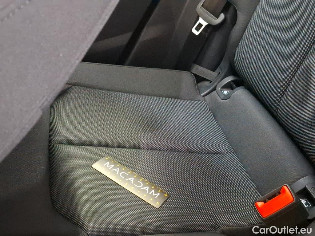  Audi  Q3 AUDI  / 2018 / 5P / SUV 35 TFSI 150 MHEV S TRONIC BUSINESS LINE #38