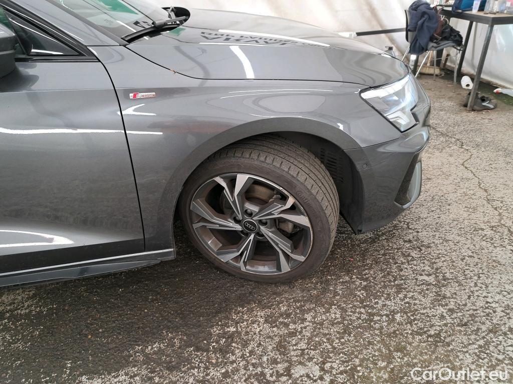  Audi  A3 AUDI  Sportback / 2020 / 5P / Berline 35 TFSI 150 MHEV S Tronic S Line #53
