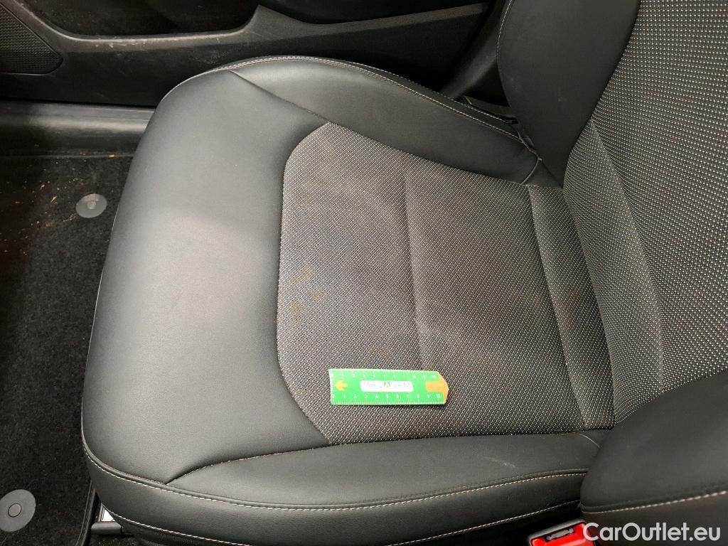  KIA  Ev6 KIA  / 2021 / 5P / SUV BEV 77.4 KWH AIR ACTIVE BUSINESS #38