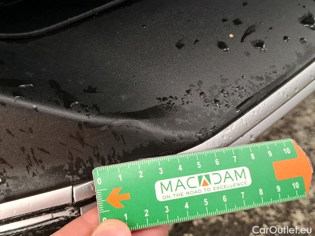  KIA  Ev6 KIA  / 2021 / 5P / SUV BEV 77.4 KWH AIR ACTIVE BUSINESS #19