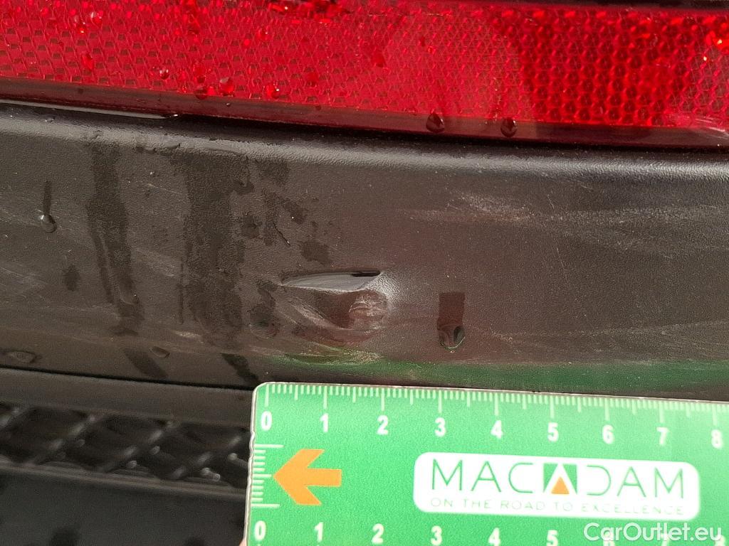  KIA  Ev6 KIA  / 2021 / 5P / SUV BEV 77.4 KWH AIR ACTIVE BUSINESS #40