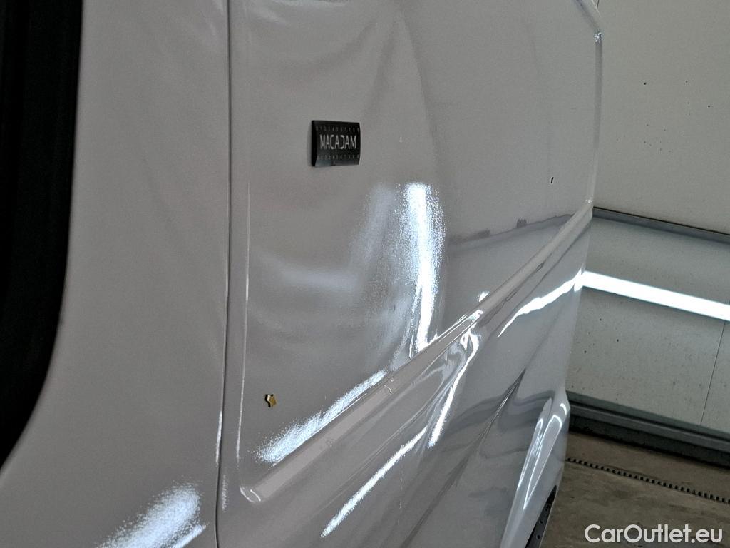  Ford  Transit FORD  Custom  2018  4P  Fourgon tôlé 20 ECOBLUE 130 mHEV 300 L2H1 T BUSINESS #11