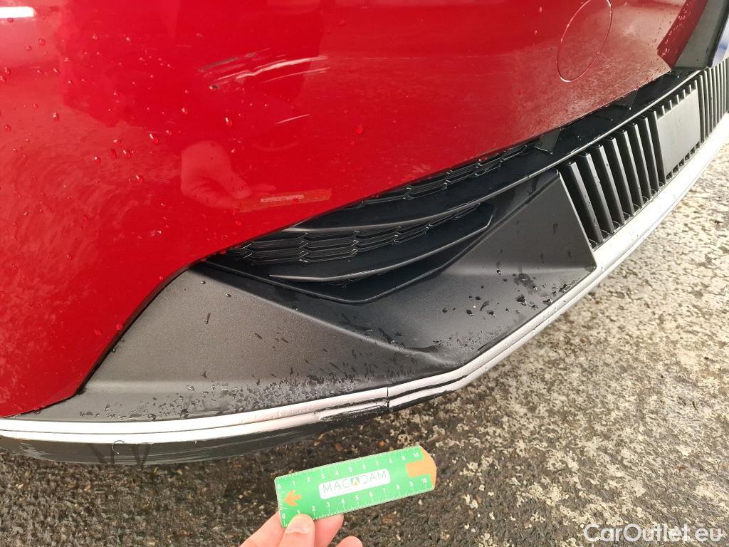  KIA  Ev6 KIA  / 2021 / 5P / SUV BEV 77.4 KWH AIR ACTIVE BUSINESS #18