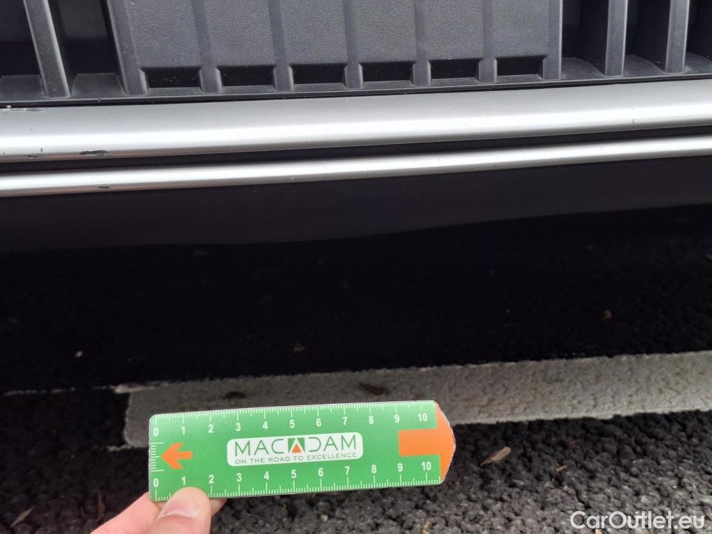  KIA  Ev6 KIA  / 2021 / 5P / SUV BEV 77.4 KWH AIR ACTIVE BUSINESS #21